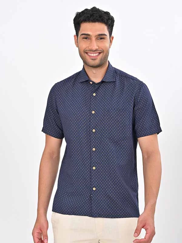 Indian Terrain Men's Regular Fit Half Sleeve Printed Dark Blue Shirt